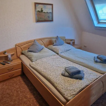 Gaestehaus Eulenkoepfchen Neef Extérieur photo
