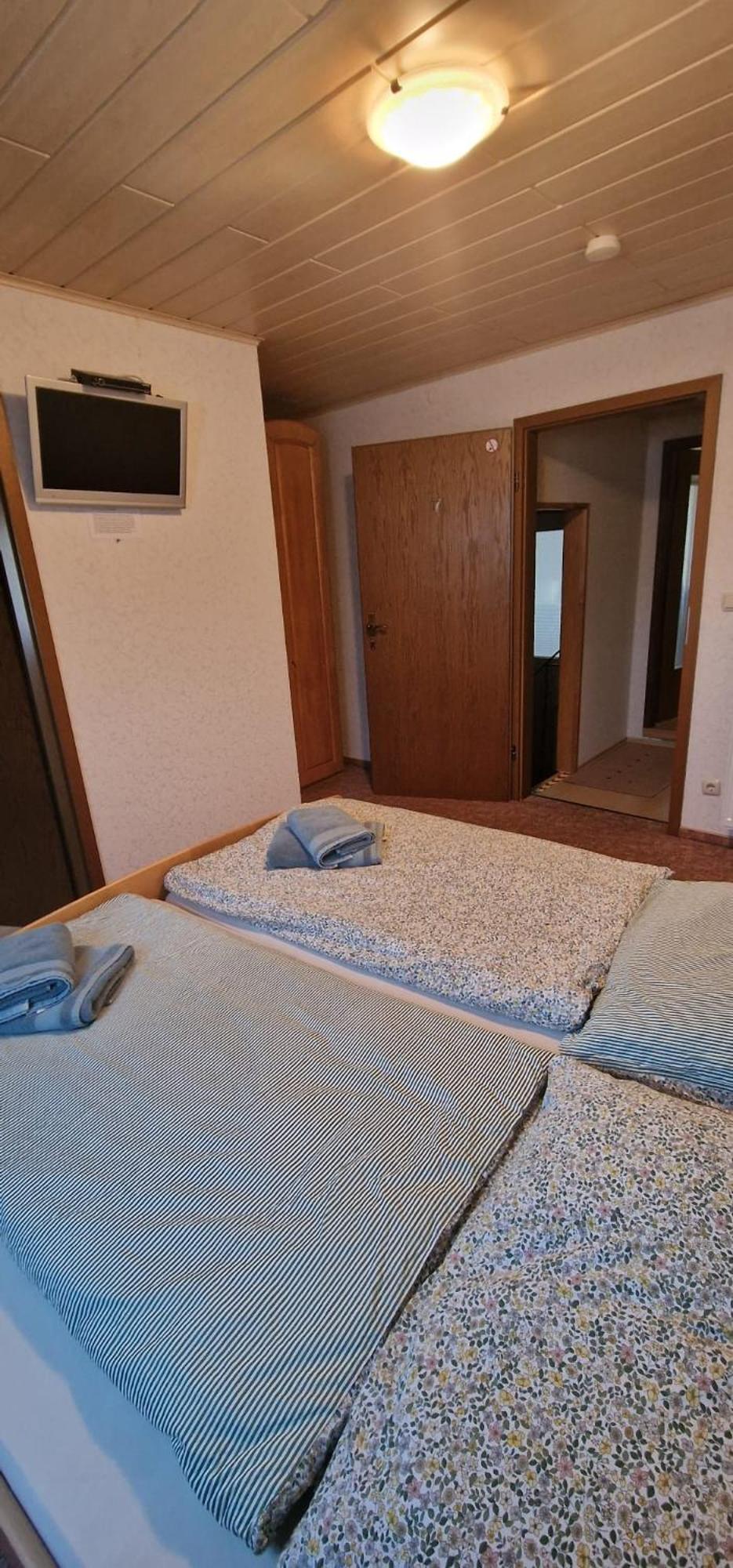 Gaestehaus Eulenkoepfchen Homestay Neef